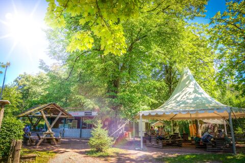 Rastplatz und Imbiss - Hohe Sonne
