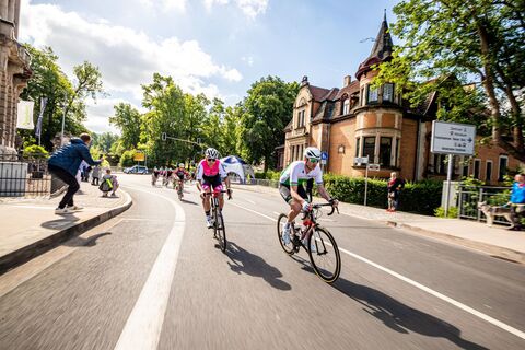 Beste Stimmung in den Straßen von Meiningen zum "Velo Grand Prix Meiningen"