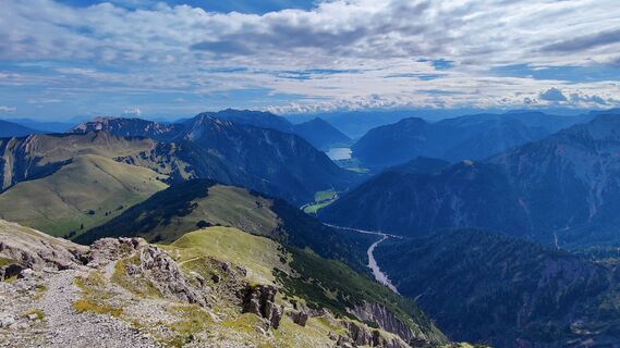 Ausblick vom Gipfel der Montscheinspitze
