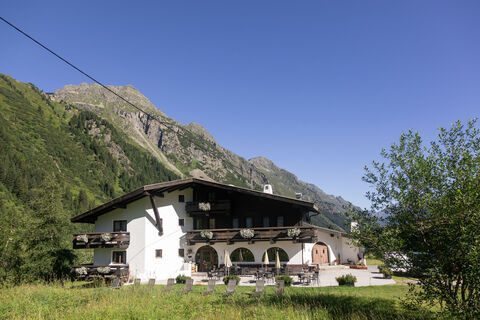 Natur Residenz Anger Alm – Adults only