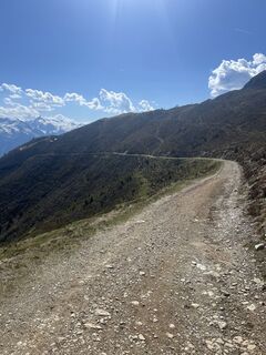 Fotografija s spletne strani Zoran Dujakovic na poti
