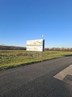 Fotografija s spletne strani Ivankovitsmonika01 na poti