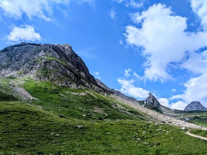 Fotografija s spletne strani Sabrina Hackel na poti