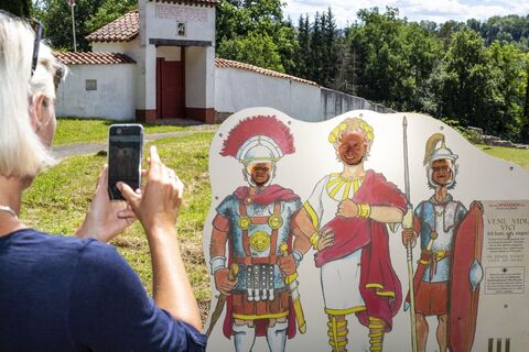 Durchguckplatte Römer-Tour