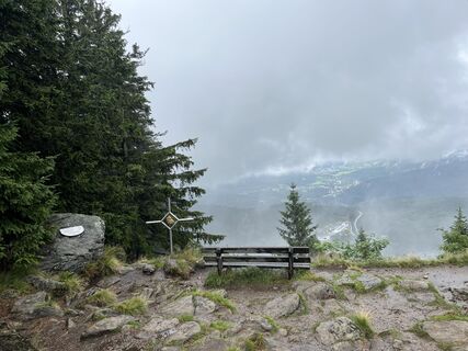 Fotografia z Elisa Schranner na trase