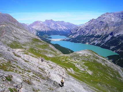 Panoramablick auf die Cancano-Seen