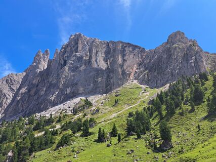 Фото с сайта Oli Koch во время экскурсии