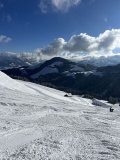 Zdjęcie z Andreas Hemrich wzdłuż trasy