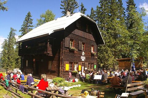 Die urige Comptonhütte ein Geheimtipp für Entdecker.