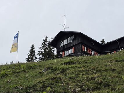Fotografija s spletne strani Gudrun Lippert na poti