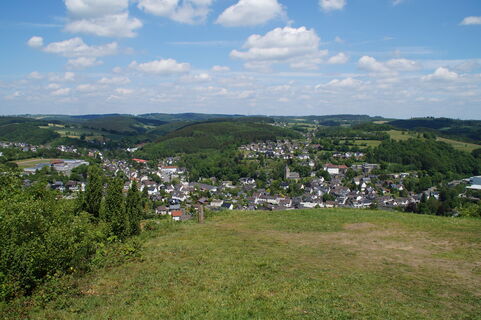 Blick auf Morsbach vom Aussichtspunkt Hohe Hardt