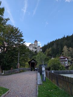 Fotografija s spletne strani Branin na poti
