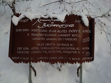 Tafel 'längste Bank Österreichs'