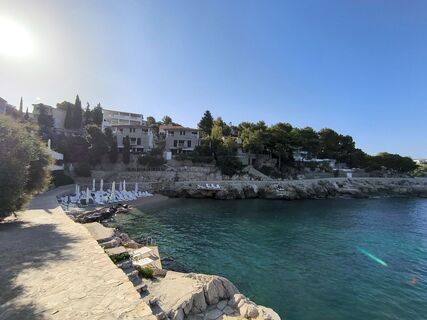 Fotografija s spletne strani WilliSt na poti