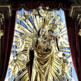 Marienstatue „Maria mit der Hacke“