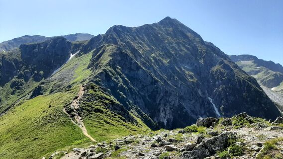 Fotografia z Aga M na trase