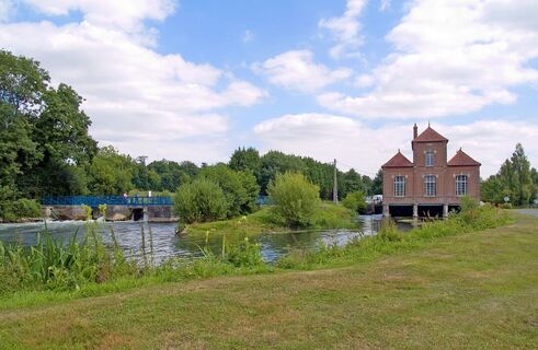 Wasserkraftwerk_Long<Somme<Picardie