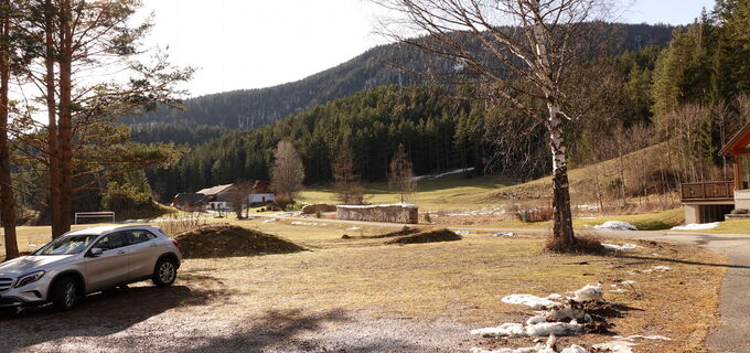 Wanderbeginn nahe Parkplatz Sportplatz
