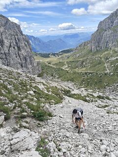 Zdjęcie z Emanuele Lencioni wzdłuż trasy