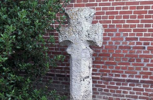 Die Kreuze in Tuff: Franleu - Cayeux-sur-Mer