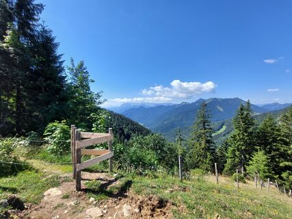 Fotografija s spletne strani Tanja Trager na poti