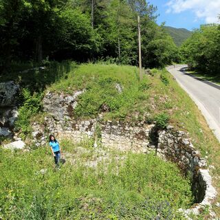 Überreste einer italienischen Artilleriestellung