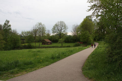 Geh und Radweg an der Pädagogischen Hochschule