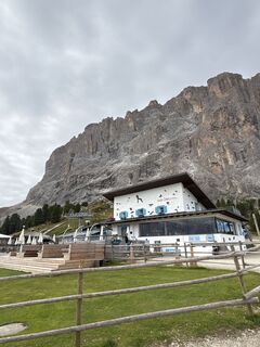 Фото с сайта Knausis.travel.diaries во время экскурсии