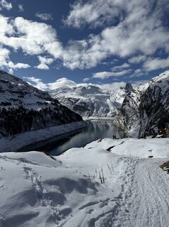 Zdjęcie z Jelena Kuehn wzdłuż trasy