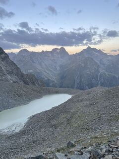 Fotografija s spletne strani Sven na poti
