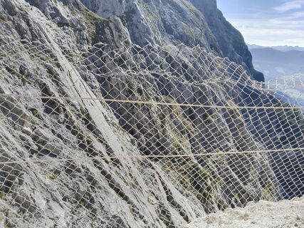 Fotografija s spletne strani Jozko Mrkvicka 1 na poti