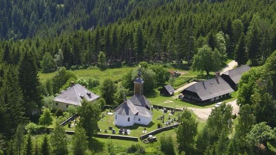 Luftbild Kirche Dreifaltigkeit