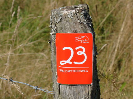 Markierungszeichen Waldmythenweg