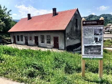 Mlakarjevo stanovanje kulturni spomenik lokalnega pomena (Hrastnik)