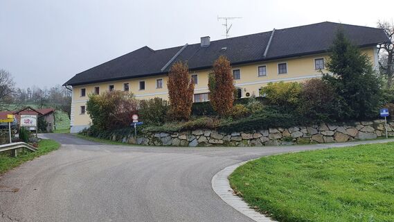 0.7 km Mostschank Grainecker