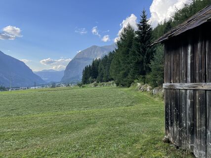 Fotografija s spletne strani Pierre Hans na poti