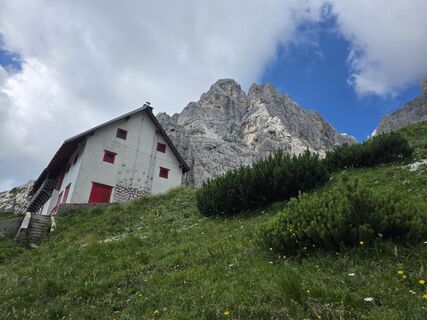 Fotografija s spletne strani Florian Dürnegger na poti