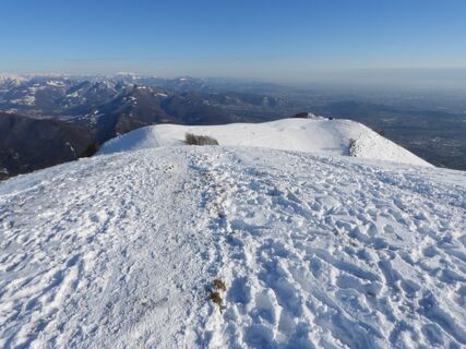 Zdjęcie z Stefano Manzoni wzdłuż trasy