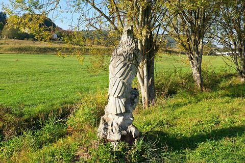 Holzskulptur am Sauschwänzle-Weg