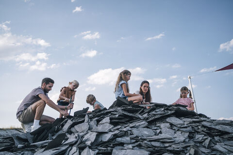 Familie im Schiefererlebnis