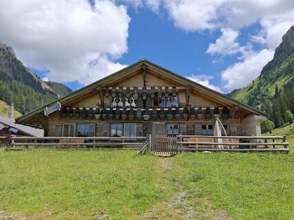 Zdjęcie z Christian Krebs wzdłuż trasy