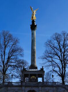 Fotografija s spletne strani Supertschänn na poti