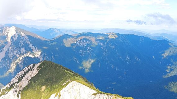 Fotografija s spletne strani Franca Škarja na poti