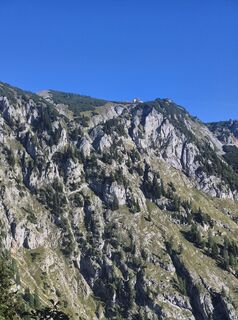 Fotografija s spletne strani Chr Schoeni89 na poti
