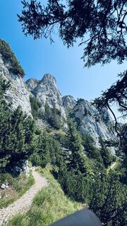 Fotografija s spletne strani Peter Kueß na poti