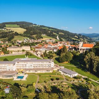 Gesundheitsresort Bad St. Leonhard Außenansicht