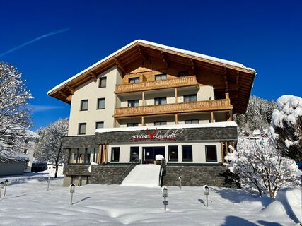 SCHÖNIS-Landhotel
