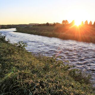 Mulde bei Sermuth mit Sonnenuntergang