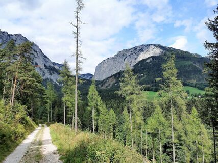 Blick in die Tragößer Berge