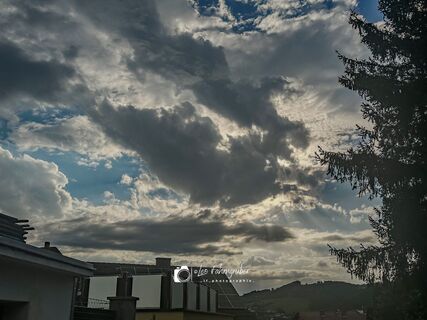 Fotografija s spletne strani Leo Fahrngruber na poti